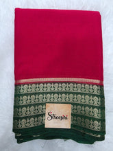 Crepe Contrast Red & Green