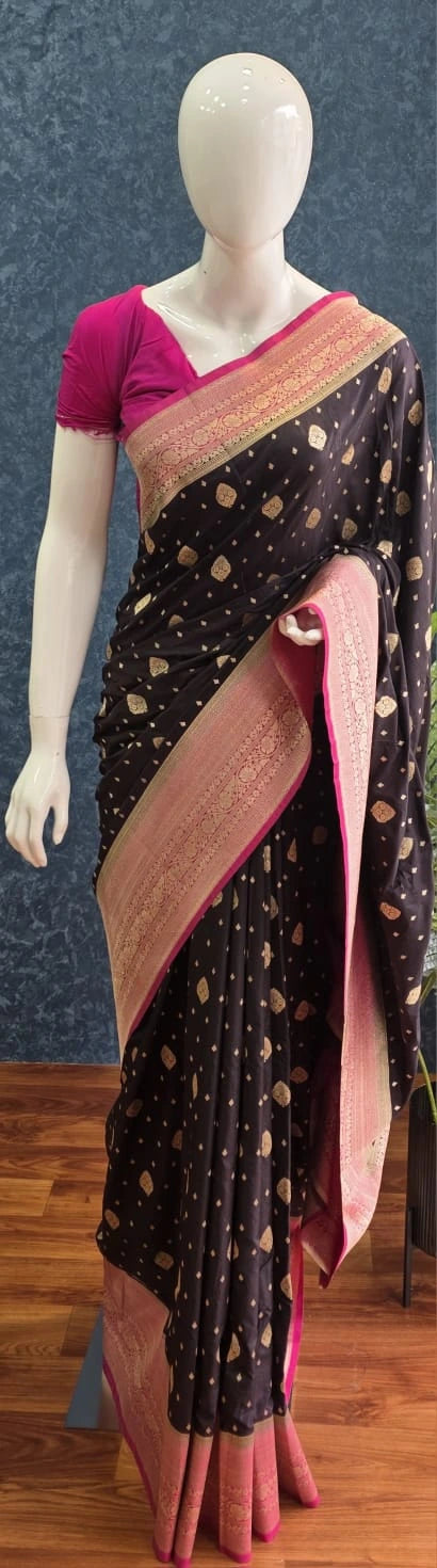 Banarasi Crepe Black Pink