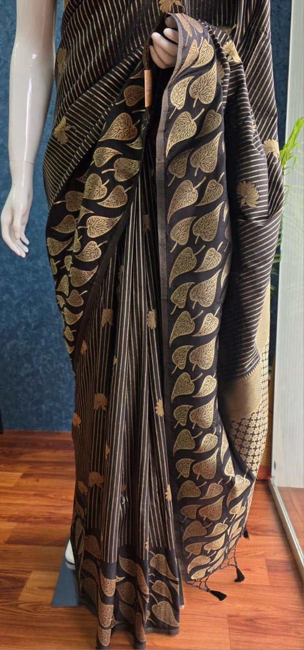 Dola Silk- Leaf Black