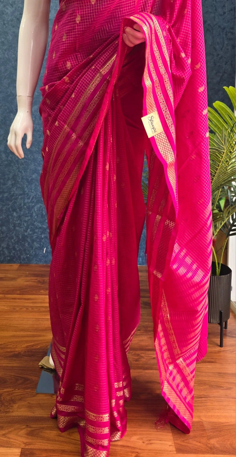 Semi Silk Bentex Border Chex Rani Pink