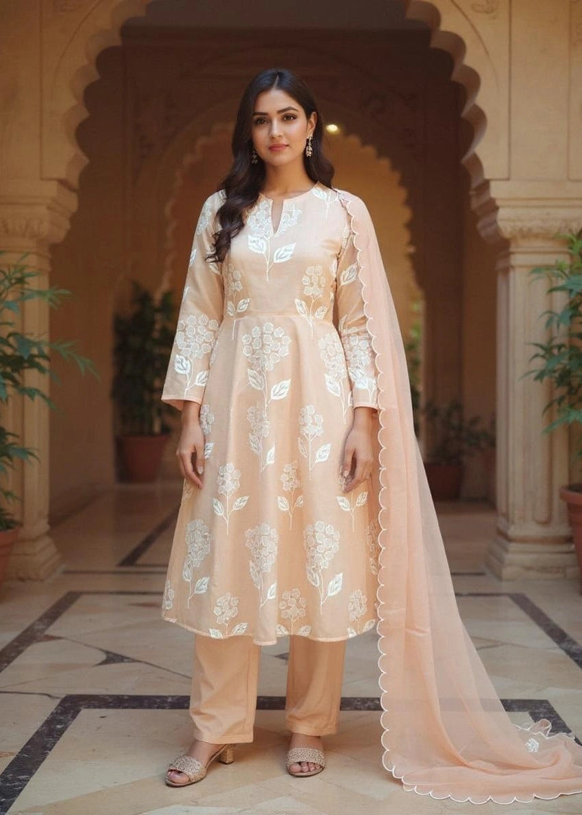 Aalia Salwar Set Peach