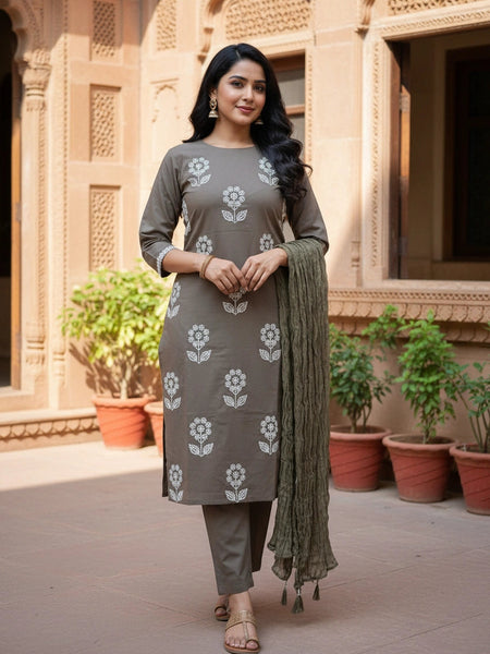 Floral  Embroider 3Piece Brown Cotton Suit