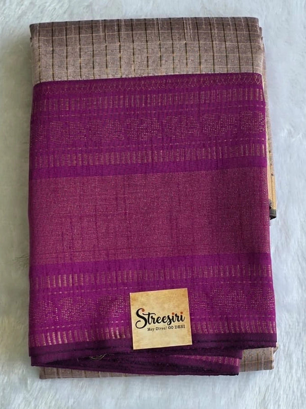 Checks Contrast Semi Silk Saree