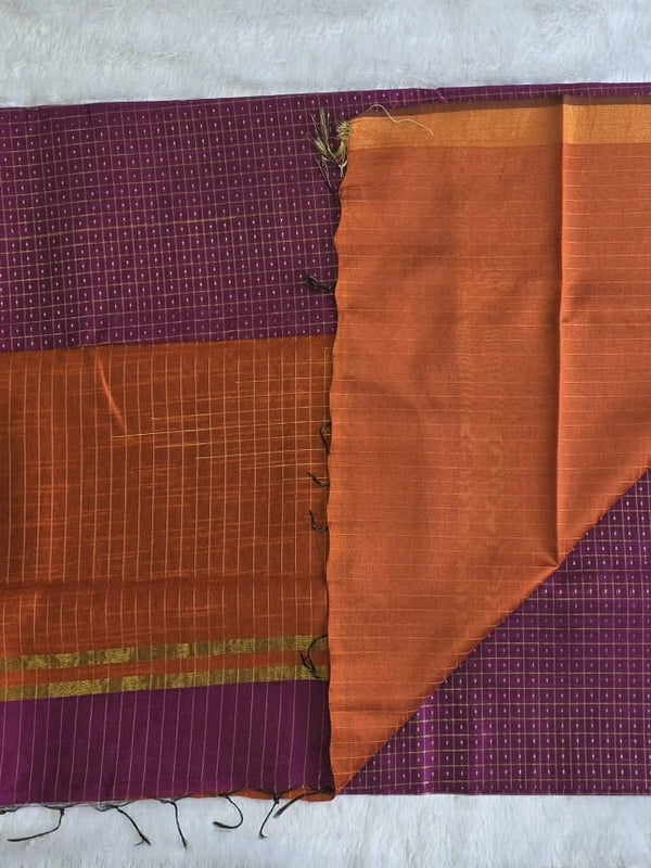 Checks Contrast Semi Silk Saree