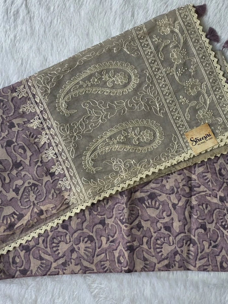 Lucknowi Grey Pink Chanderi Saree