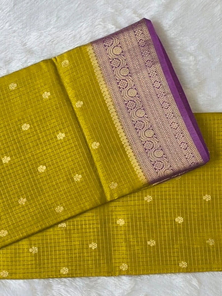 Contrast Checks Semi Silk Saree