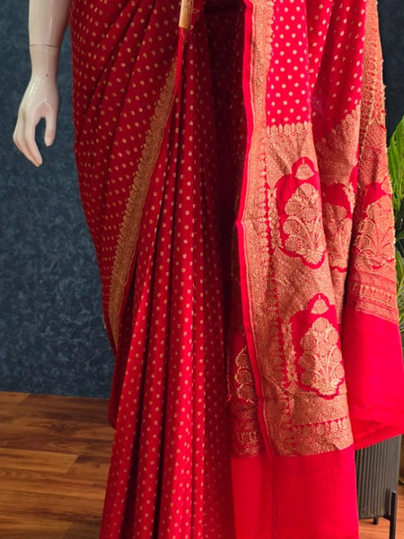 Self Red Pure Banarasi Crepe Silk Saree