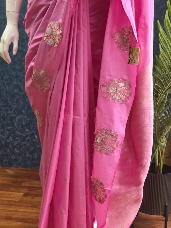 Butta Blouse Pink Semi Silk Saree
