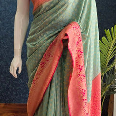 Contrast Pista Green Pink Gorgette Saree