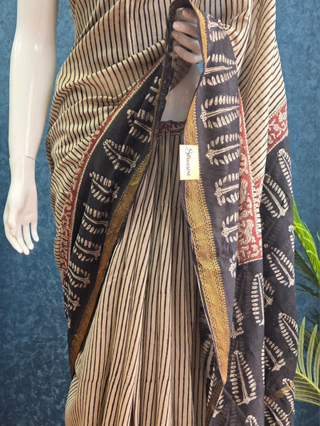 Stripes Black Cream Maheshwari Silk Saree