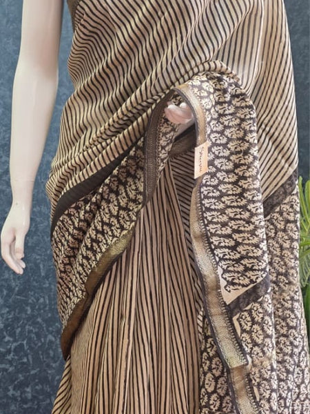 Stripes Silk Black Cream Maheshwari Silk Saree