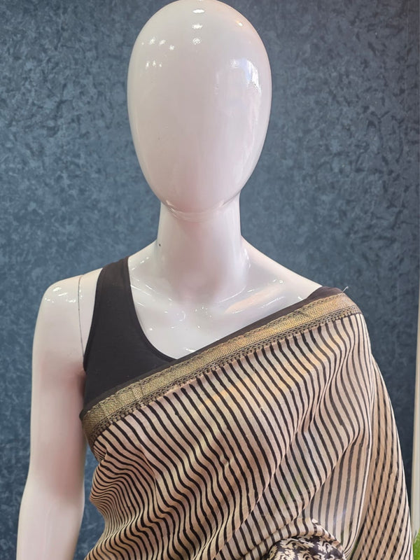 Stripes Silk Black Cream Maheshwari Silk Saree
